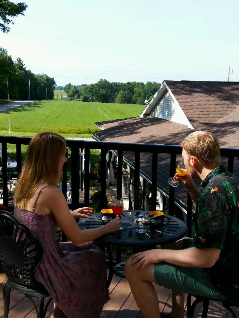 The Inn At Deer Creek Winery Shippenville Экстерьер фото